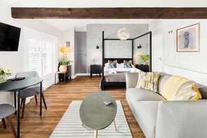 TV, Netflix, streaming services, offices