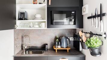 Fridge, microwave, stovetop, toaster