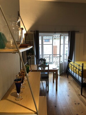 1 chambre, Wi-Fi, draps fournis