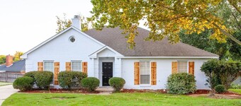 Newly Remodeled 3BR Place | High Speed Wifi