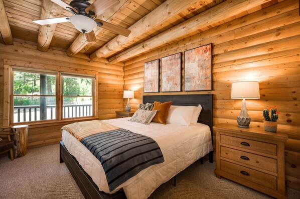 3 habitaciones, escritorio, tabla de planchar con plancha y wifi gratis 