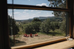 Interior - Cabin Azul - Chama Valley Views (Chama)