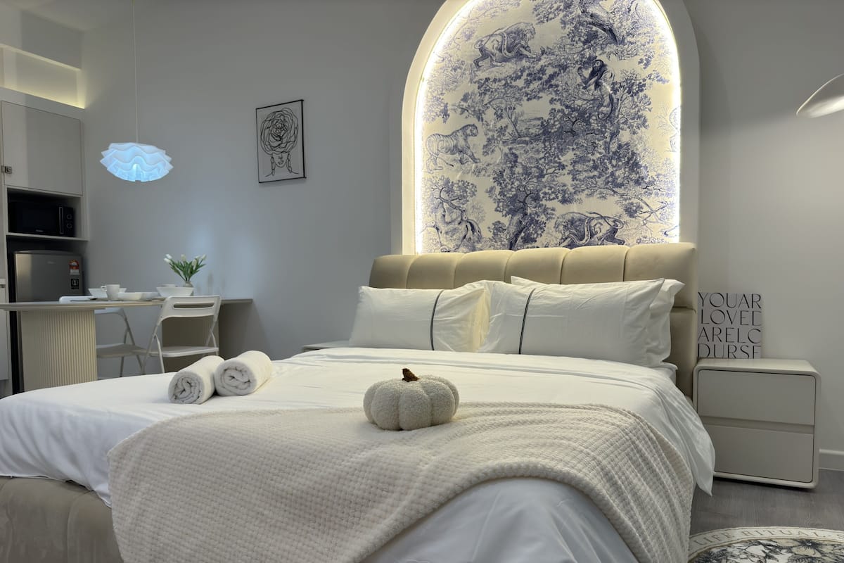Estudio Premium | Decoración personalizada, muebles diferentes y escritorio