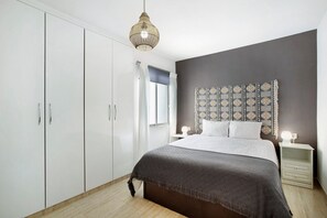 1 chambre, Wi-Fi gratuit, draps fournis