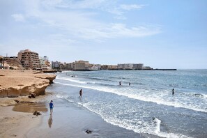 Beach nearby - Vacation Apartment 'Viva El Viento' with Private Terrace and Wi-Fi (El Médano)