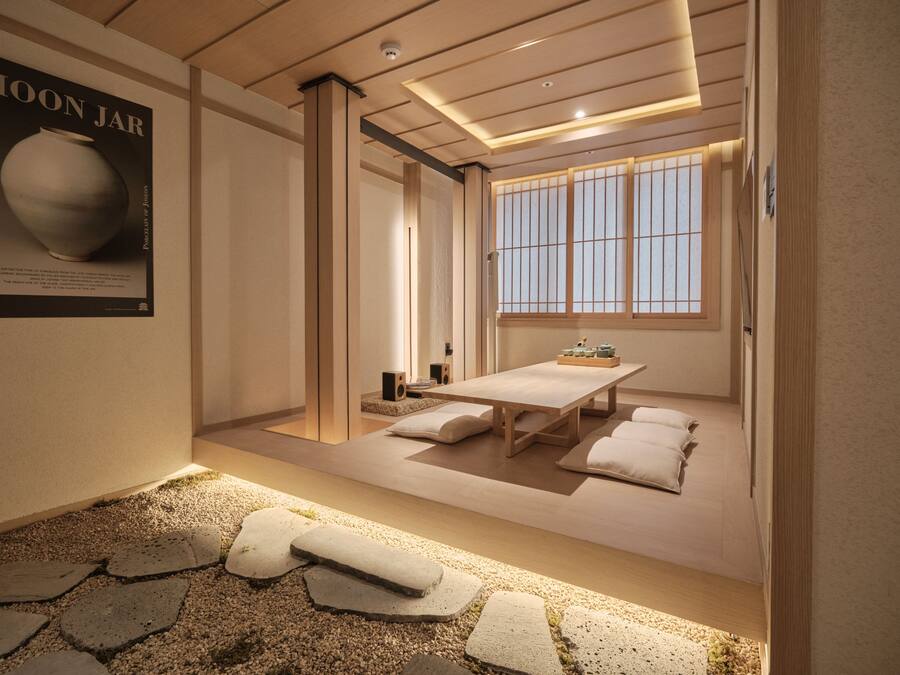 Soundproofing, iron/ironing board, free WiFi, bed sheets