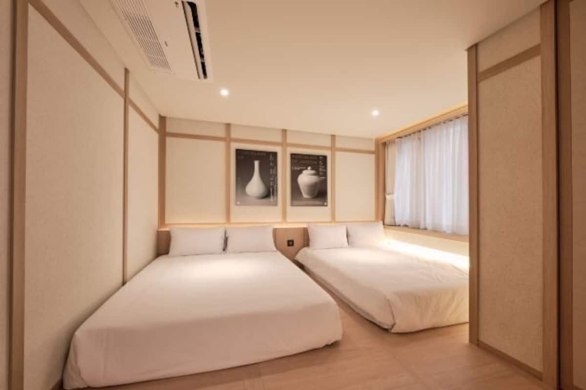 Soundproofing, iron/ironing board, free WiFi, bed sheets