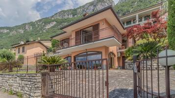 Rumah | 2 kamar tidur