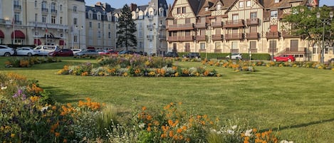 Jardines del alojamiento