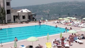 Piscina stagionale all'aperto