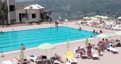 One to One Hotel & Apartments