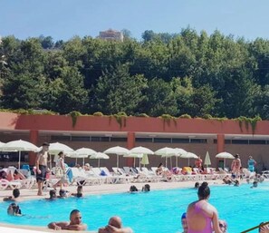 Außenpool (je nach Saison geöffnet)