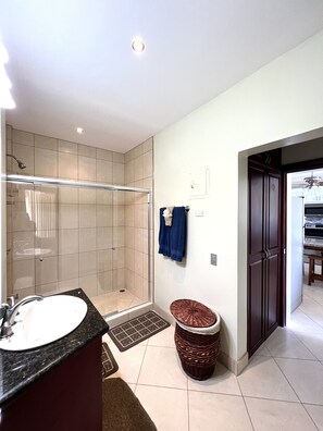 Hair dryer, towels - Oceanview Rancho with Two bedroom & Two baths (Playas Del Coco)
