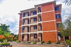 Front of property - The Spot Hotel (Mbale)