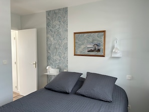 1 Schlafzimmer, Bügeleisen/Bügelbrett, kostenloses WLAN, Bettwäsche