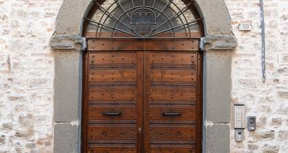 Cozy apartment 50 meters from Central Todi Square