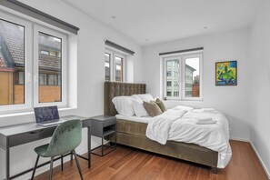 2 soverom, strykejern/-brett, wi-fi og sengetøy