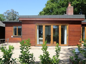 Exterior - Badgers Sett (Fareham)