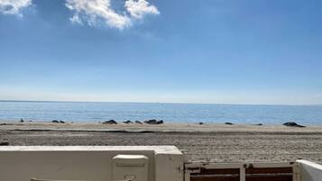 Vlak bij het strand