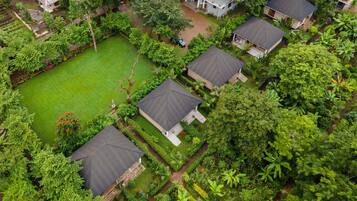 Individually furnished, desk, laptop workspace, soundproofing