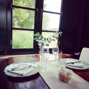 Dining - Quinta da várzea (Almeirim)