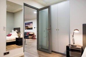 2 bedrooms, iron/ironing board, WiFi, bed sheets - JIB -  Two Bedroom Apartment (Barcelona)