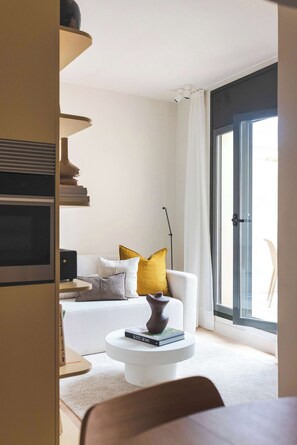 TV, offices