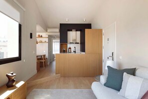 Televisio, työhuone