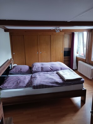 1 Schlafzimmer, WLAN, Bettwäsche