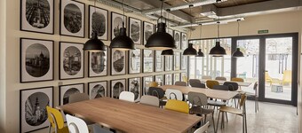 HostelFly Madrid Airport