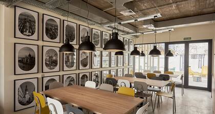 HostelFly Madrid Airport