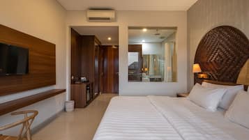 Premium Room, Balcony | Desk, free WiFi, bed sheets