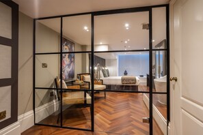 1 bedroom, iron/ironing board, Internet