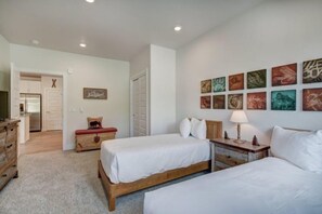 Exterior - Clearwater Lofts - New! Modern 2 Bedroom Near Keystone Lake (Keystone)