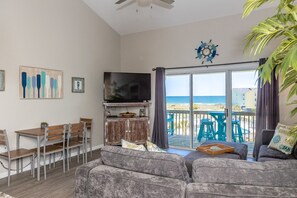 Smart TV - The Sunny Surf - Top Floor Surf Condo - 2 BRs, 2 BA! (Surf City)