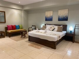 In-room safe, desk, laptop workspace, iron/ironing board