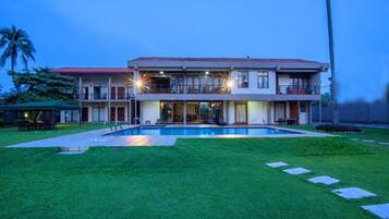 Majoituspaikan julkisivu