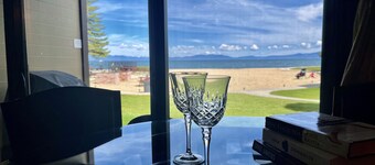 Mv92 Tahoe beachfront getaway