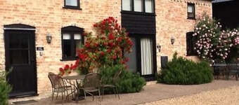 Cosy farm cottage in charming peaceful village