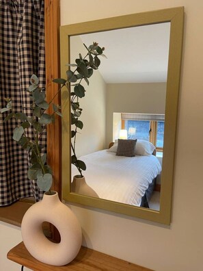 2 Schlafzimmer, Schreibtisch, Bügeleisen/Bügelbrett, kostenloses WLAN