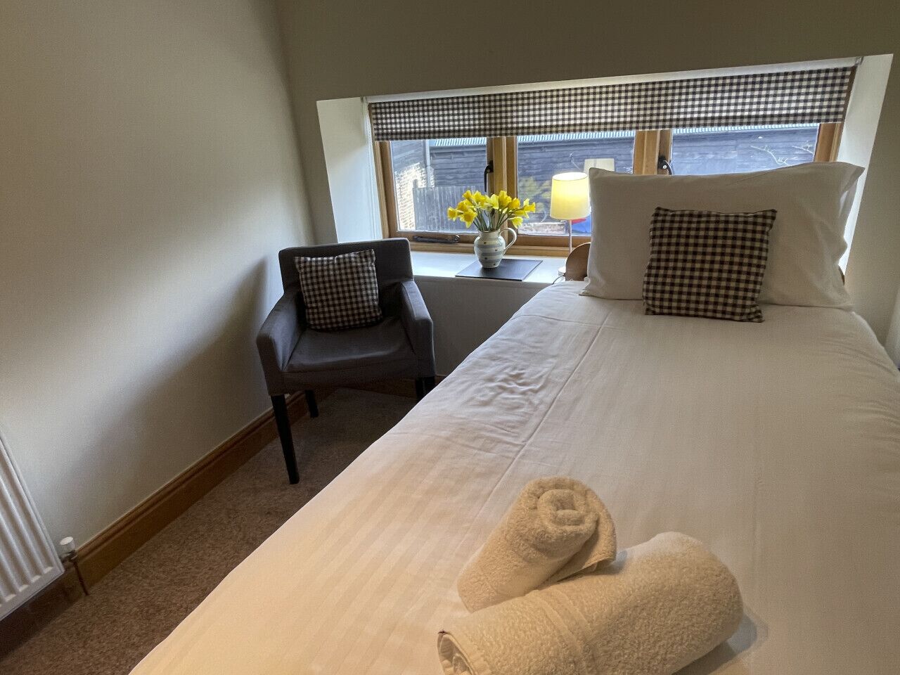 2 多间卧室、办公桌、熨斗/熨衣板、免费 WiFi