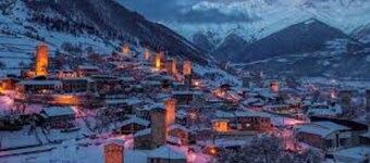 Vintage guest house with a built-in cafe with a wide mountain view