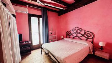 1 Schlafzimmer, Bügeleisen/Bügelbrett, Bettwäsche