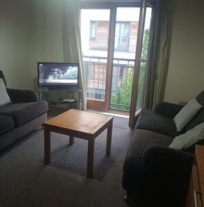 TV - Apartment in the City center.
 (Birmingham)
