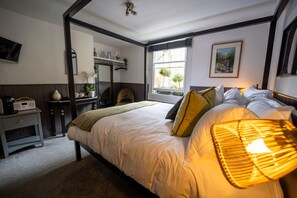Premium Double Room, 1 King Bed | Free WiFi - The Griffin inn (Bath)