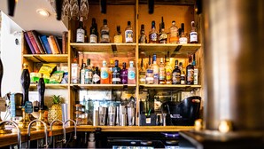 Bar (on property) - The Griffin inn  (Bath)