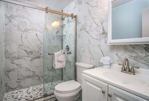 Bathtub, hair dryer