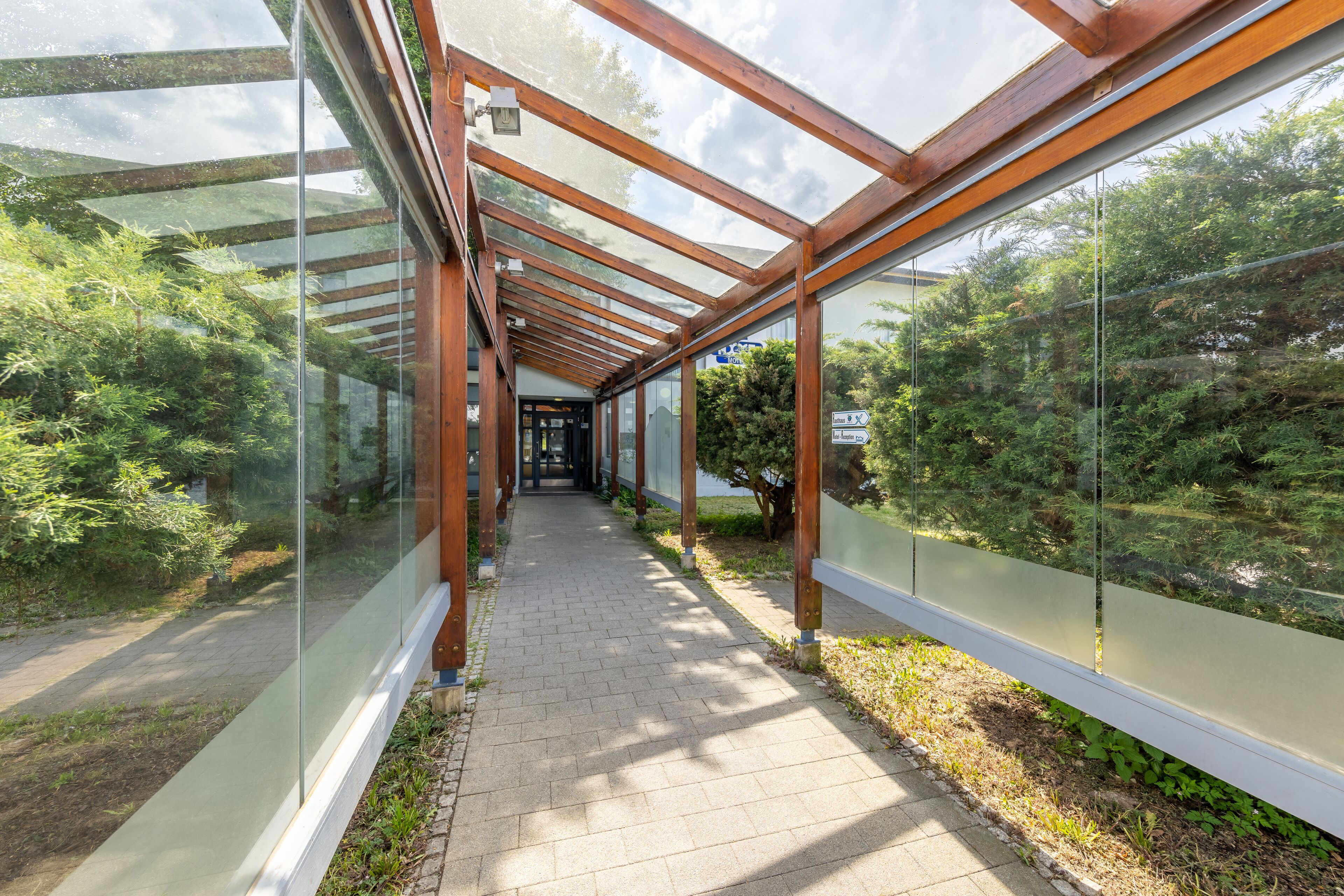 Lối vào nơi lưu trú