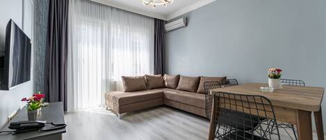 Grand Suite | Living area