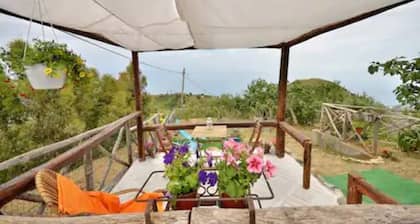 1 Bedroom Private vacation home in Castelmola